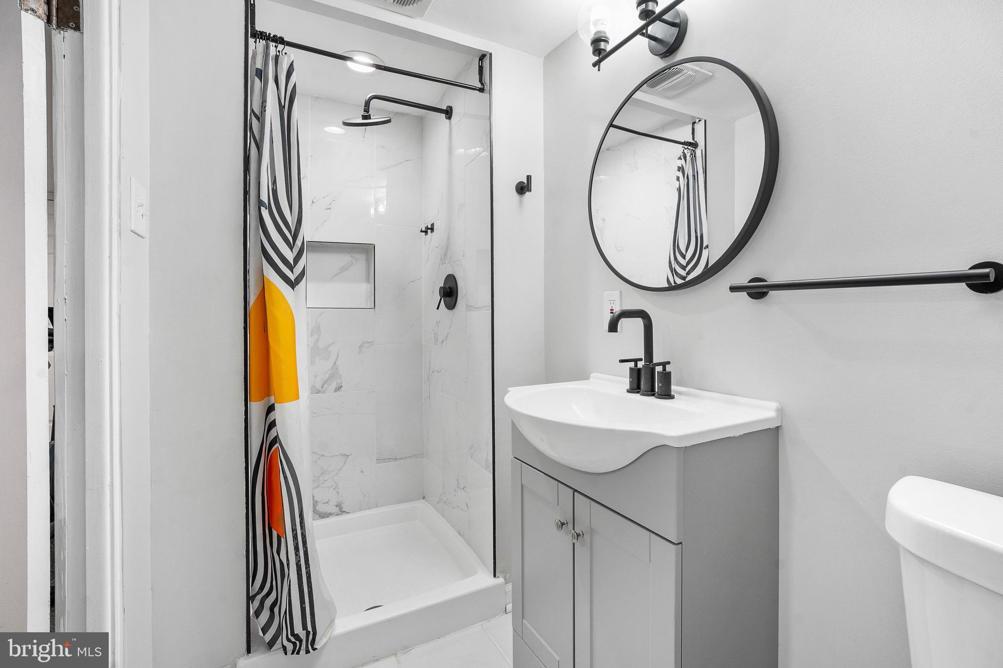 2750 Pelham Avenue Baltimore, MD 21213 - Photo 27 of 33 Lower Level Full Bath