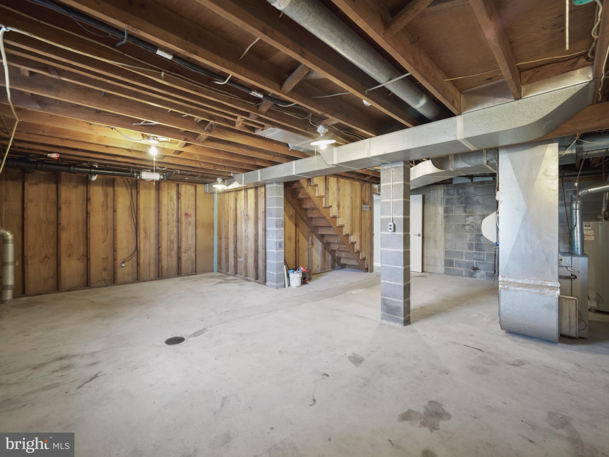 17724 Timberlane Hagerstown, MD 21740 - Photo 28 of 32 Spacious basement ready for your vision.