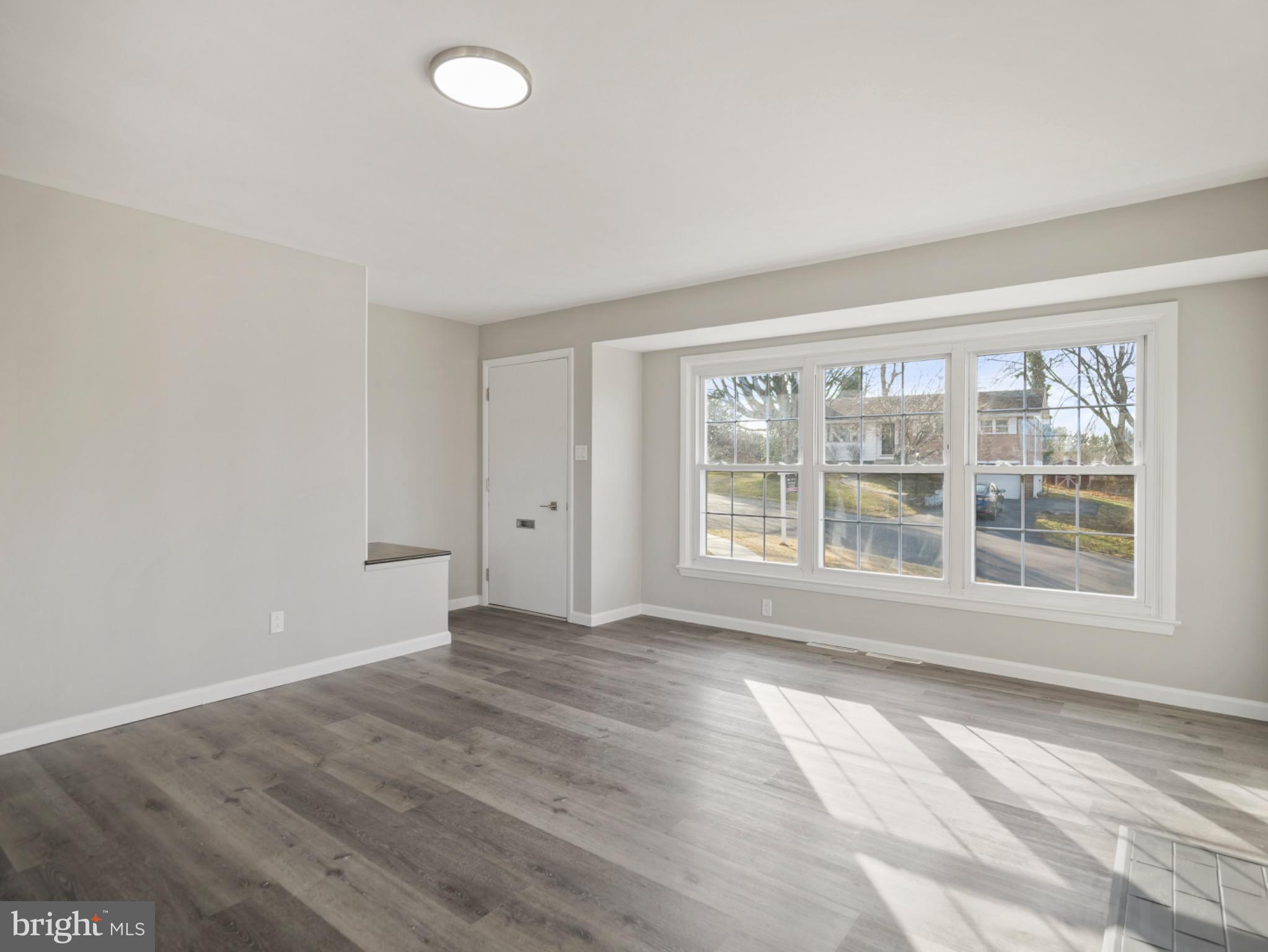 17724 Timberlane Hagerstown, MD 21740 - Photo 6 of 32 Bright and airy space with large windows.
