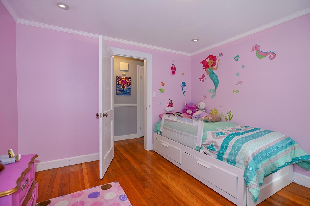 133 Parmenter Road, Unit 133 Newton, MA 02465 - Photo 14 of 24 Gallery Image 14