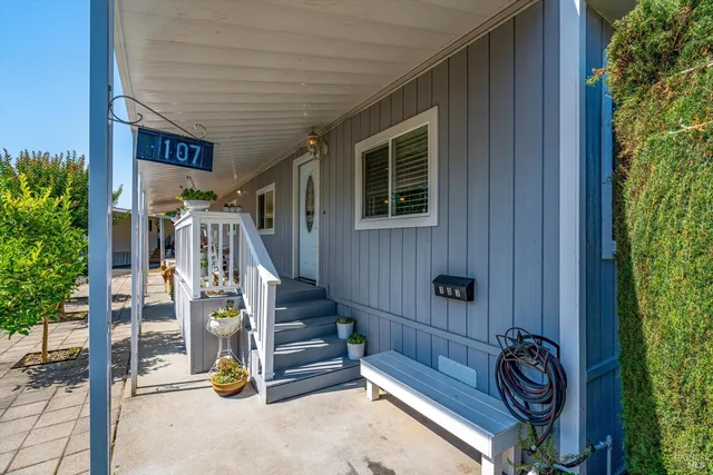 $330,000 | 107 Garth Street, Napa, CA 94558