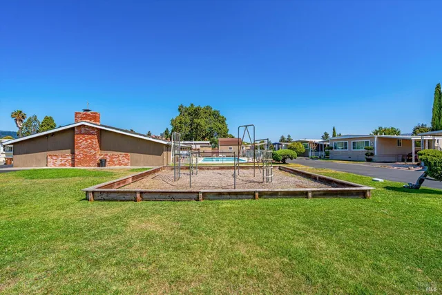 $330,000 | 107 Garth Street, Napa, CA 94558