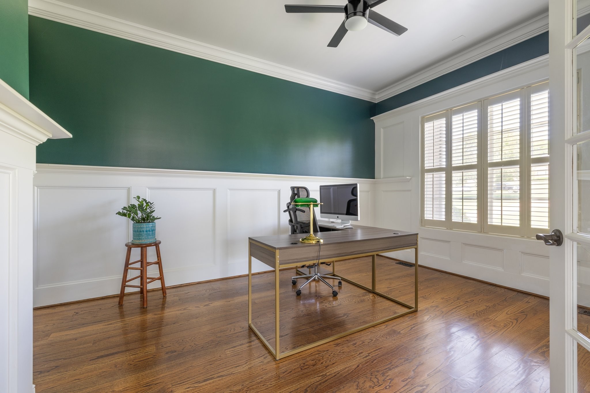 4409 Savage Pointe Drive Franklin, TN 37064 - Photo 15 of 70 a workspace with furniture wooden floor and a window