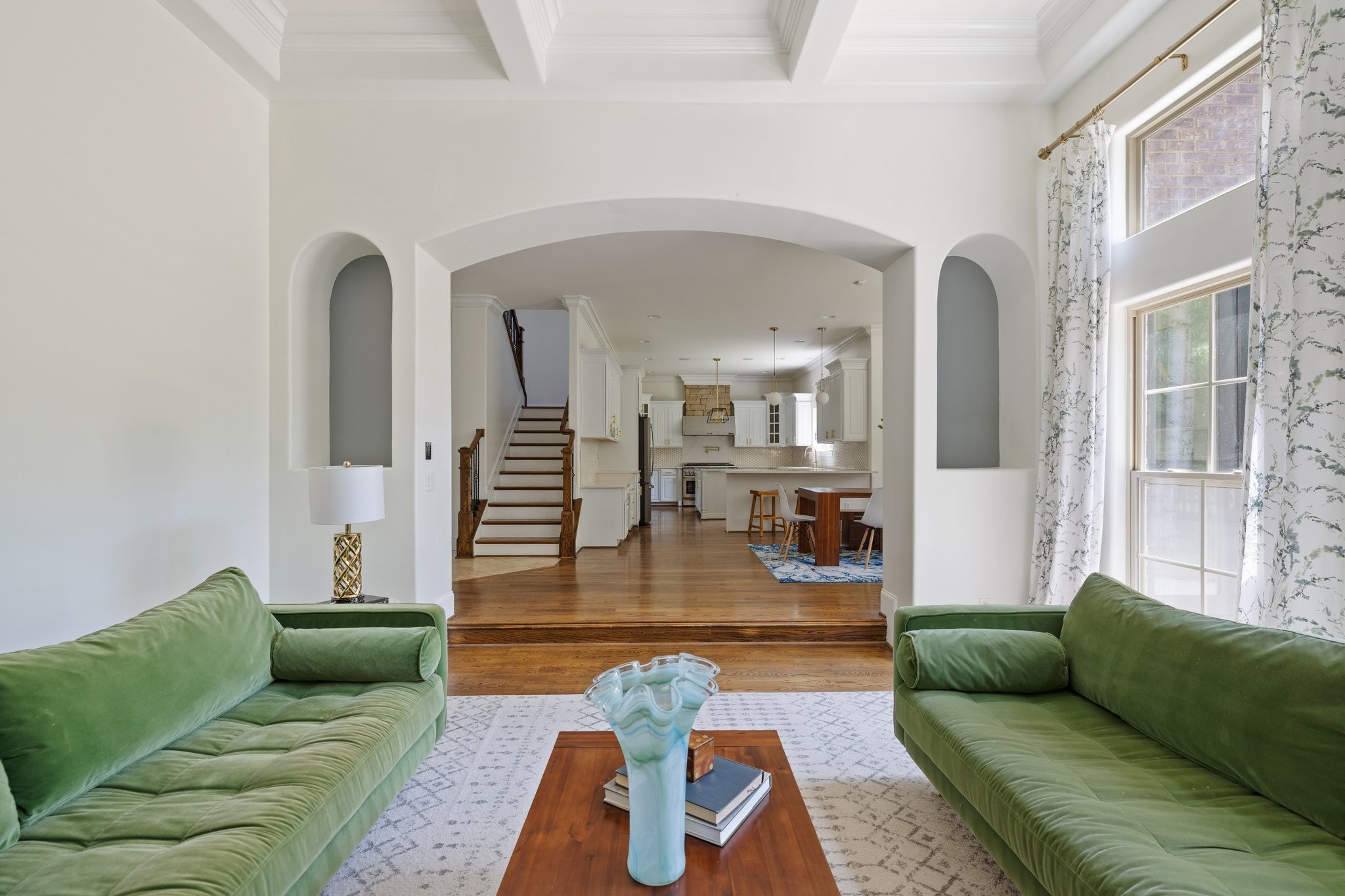4409 Savage Pointe Drive Franklin, TN 37064 - Photo 37 of 70 a living room with furniture and a couch