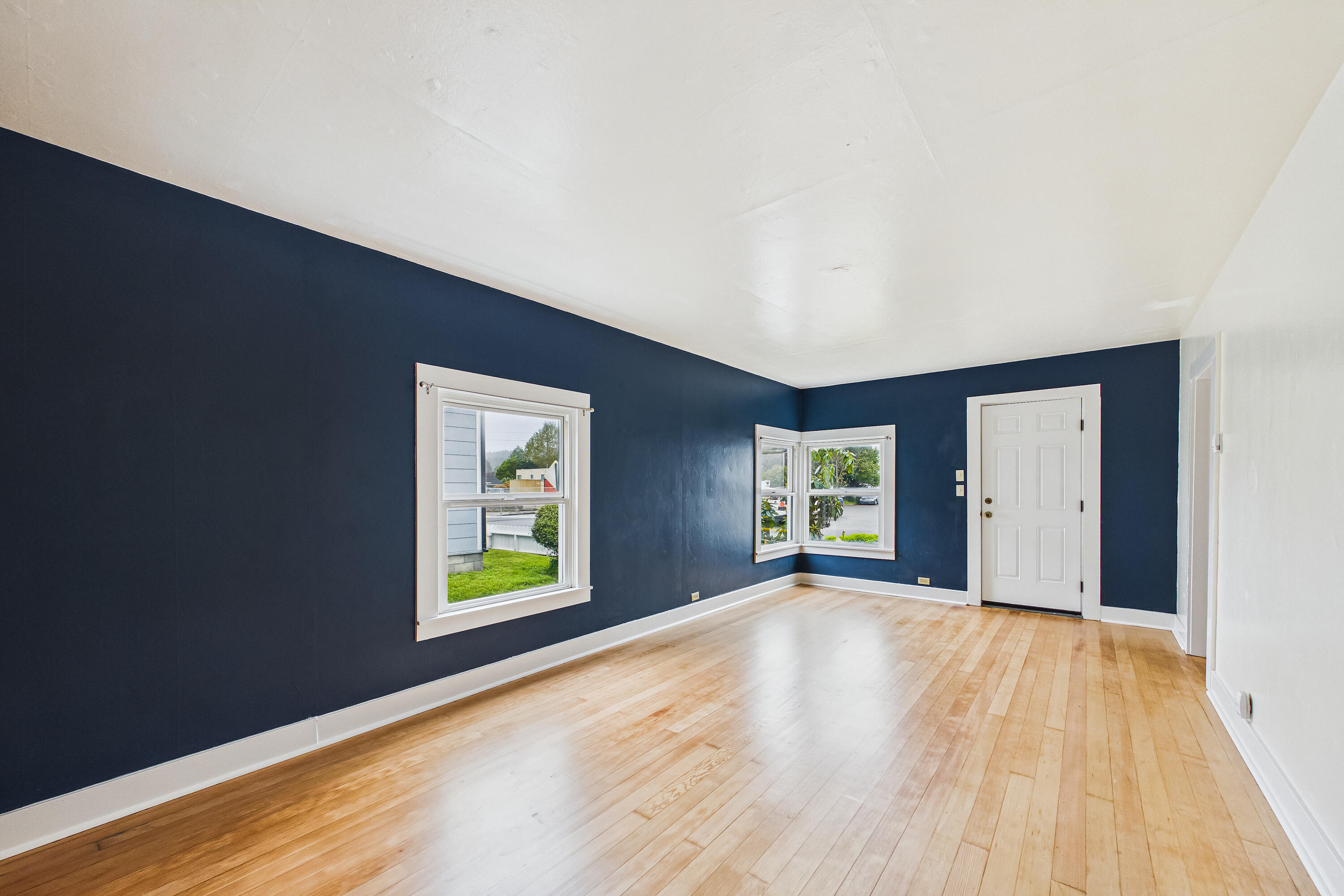 369 H Street Arcata, CA 95521 - Photo 3 of 36
