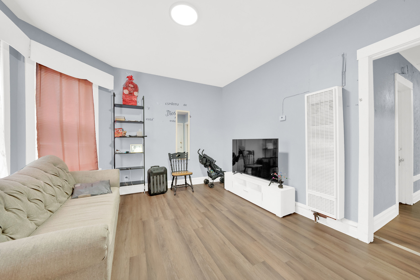 2853 West 40th Street Chicago, IL 60632 - Photo 5 of 15