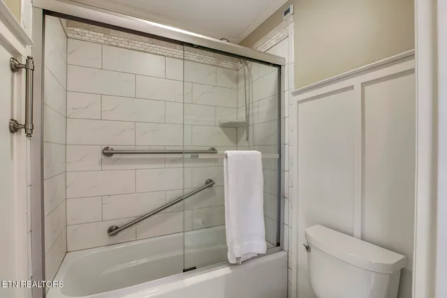 $725,000 | 212 Woodland Trace Drive, Knoxville, TN 37934