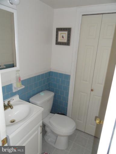 1703 Addison Road South District Heights, MD 20747 - Photo 5 of 6 Bath