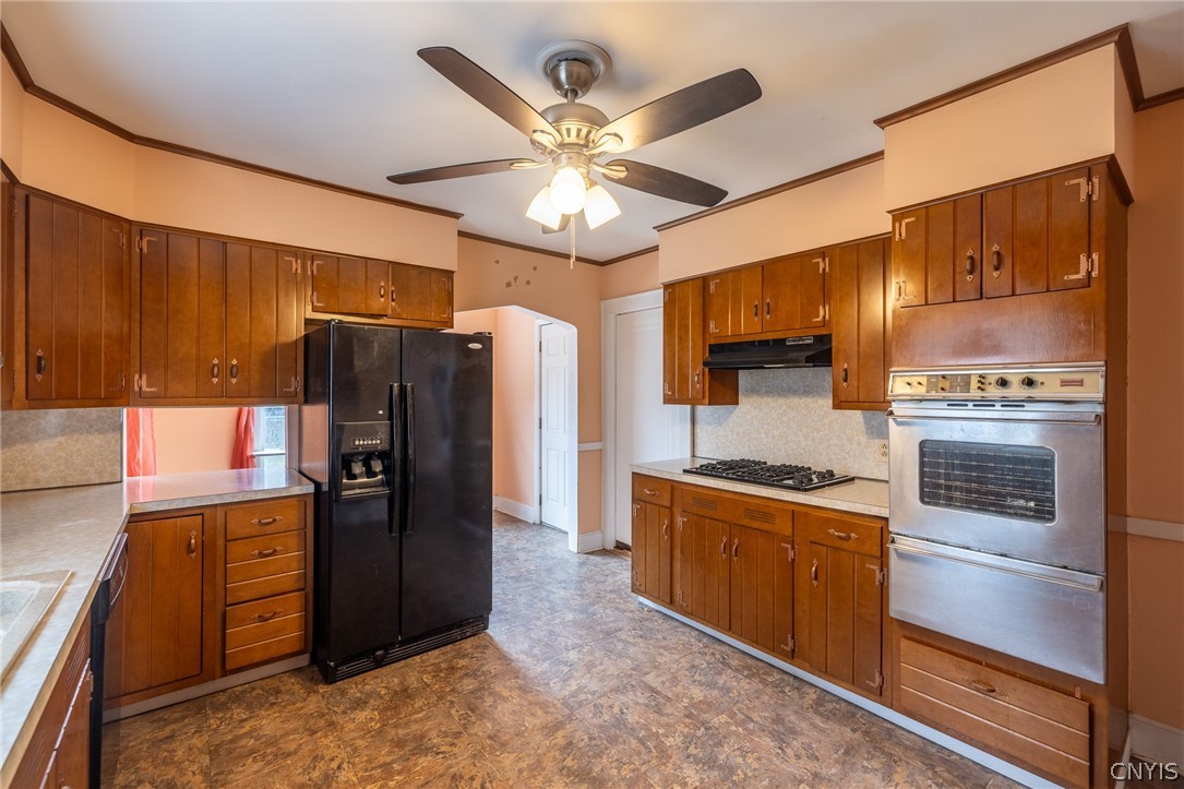 320 Salt Springs Road Syracuse, NY 13224 - Photo 17 of 37