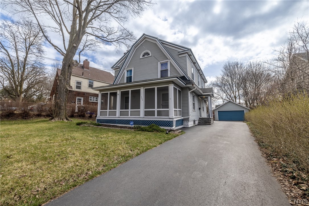 320 Salt Springs Road Syracuse, NY 13224 - Photo 3 of 37