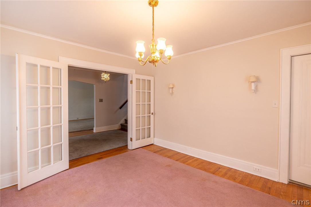 320 Salt Springs Road Syracuse, NY 13224 - Photo 10 of 37