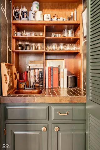 $350,000 | 914 South Center Street, Terre Haute, IN 47807