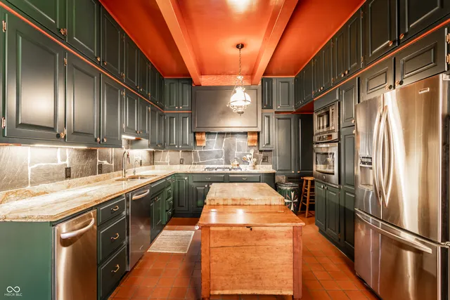 $350,000 | 914 South Center Street, Terre Haute, IN 47807