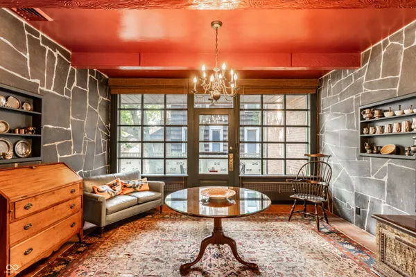 $350,000 | 914 South Center Street, Terre Haute, IN 47807