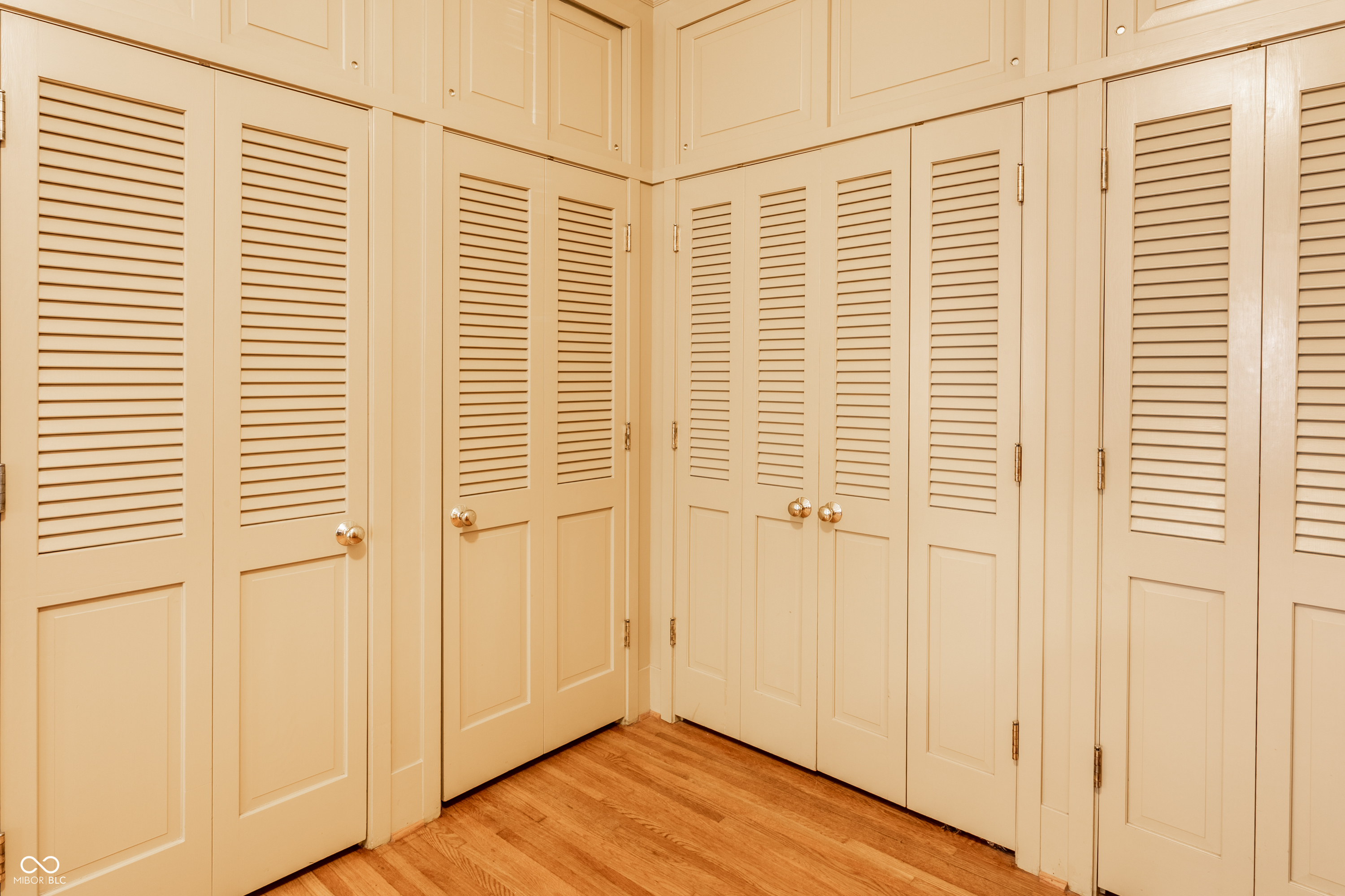 914 South Center Street Terre Haute, IN 47807 - Photo 19 of 32