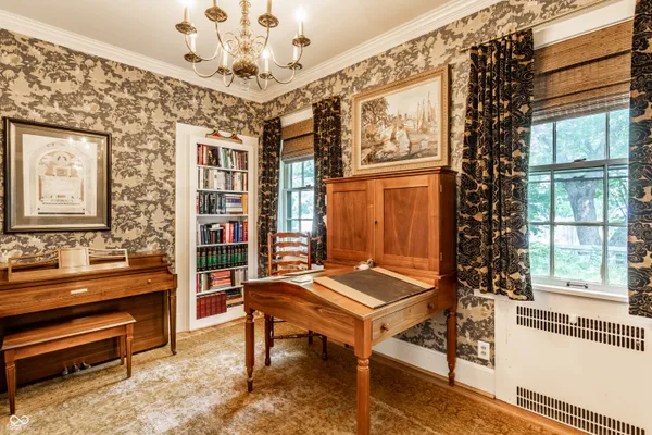 $350,000 | 914 South Center Street, Terre Haute, IN 47807