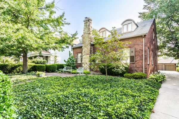 $350,000 | 914 South Center Street, Terre Haute, IN 47807