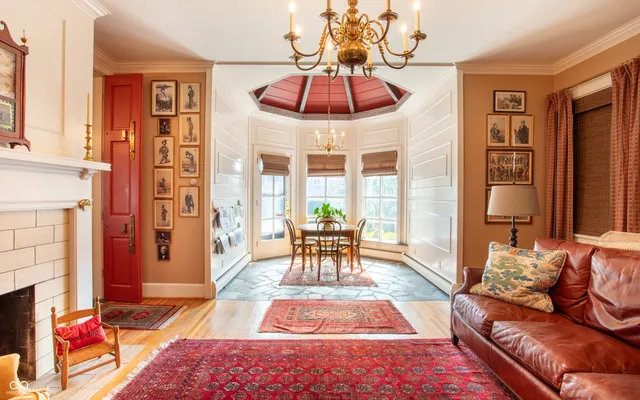 $350,000 | 914 South Center Street, Terre Haute, IN 47807