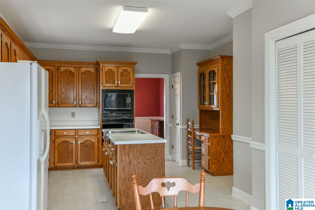 204 Newgate Circle Alabaster, AL 35007 - Photo 18 of 50