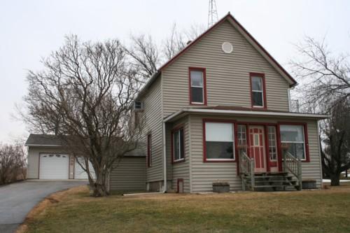 52 County Rd Y North Mayville, WI 53050 - Photo 1 of 1 Front
