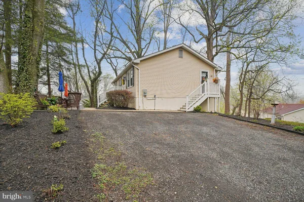 $449,900 | 3906 Chesapeake Avenue, Chesapeake Beach, MD 20732