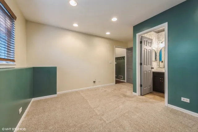 $2,700 | 1419 New Haven Drive, Cary, IL 60013