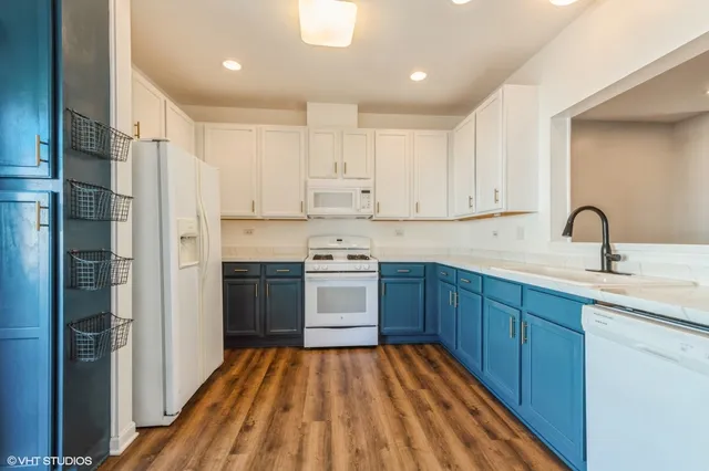 $2,700 | 1419 New Haven Drive, Cary, IL 60013