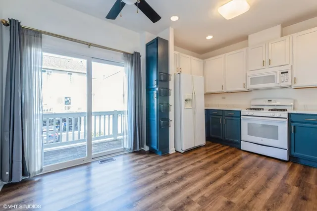 $2,700 | 1419 New Haven Drive, Cary, IL 60013