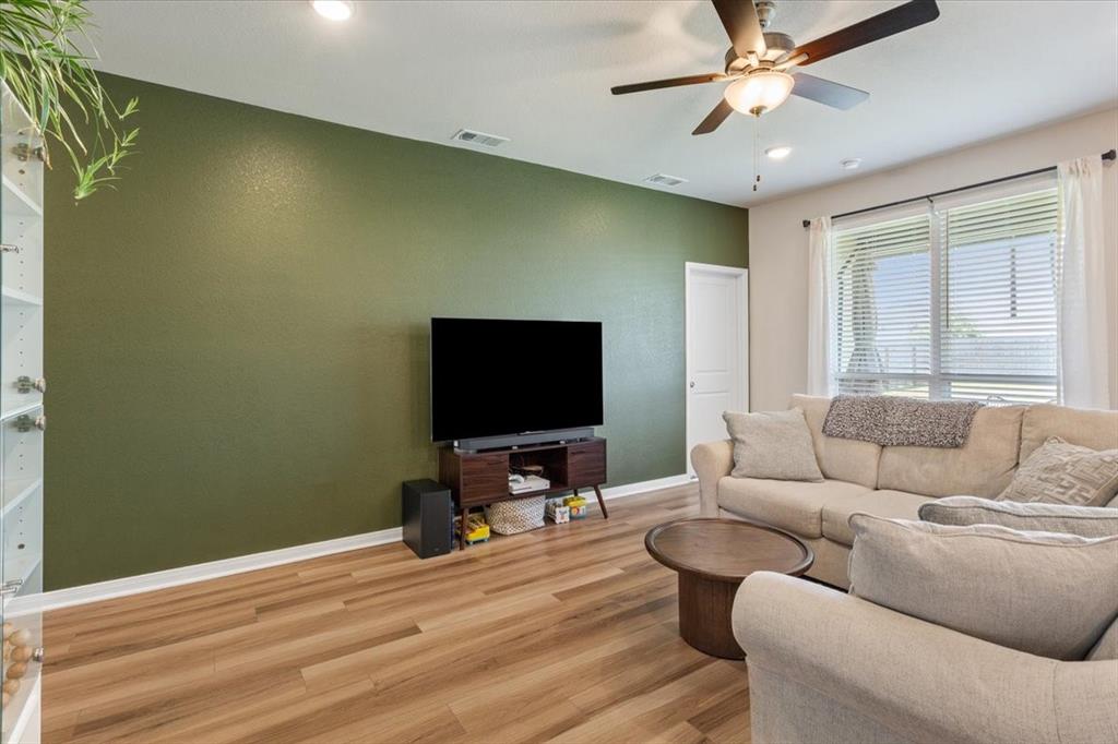 3516 Beutel Road Lorena, TX 76655 - Photo 8 of 29