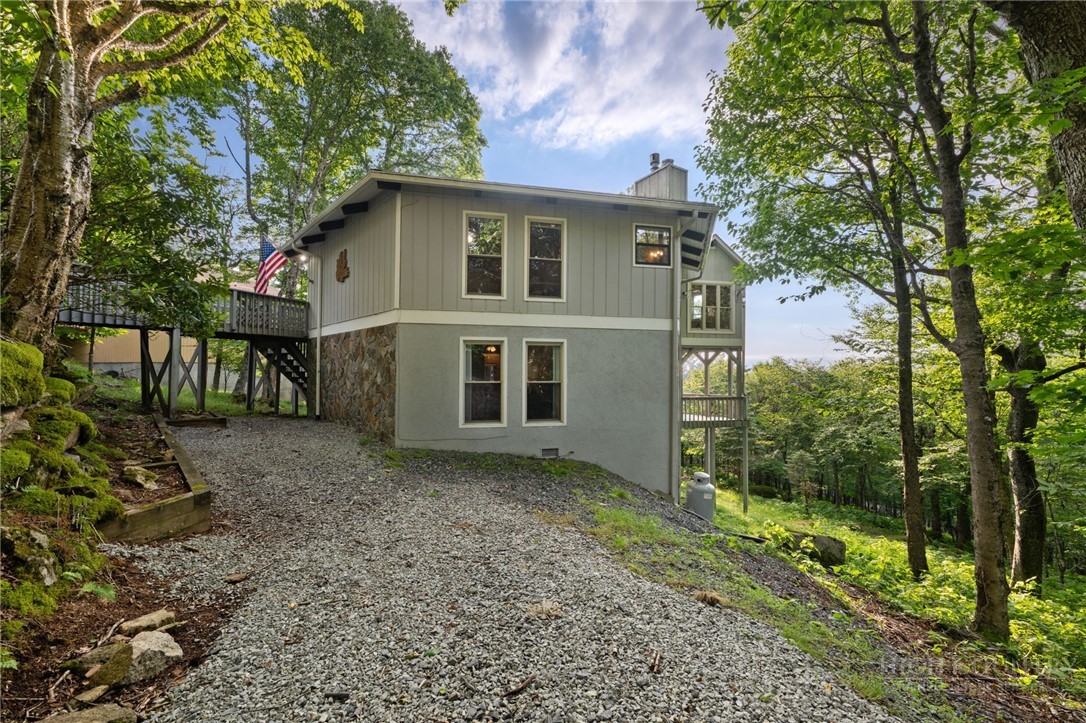 130 Raven Road Beech Mountain, NC 28604 - Photo 33 of 34