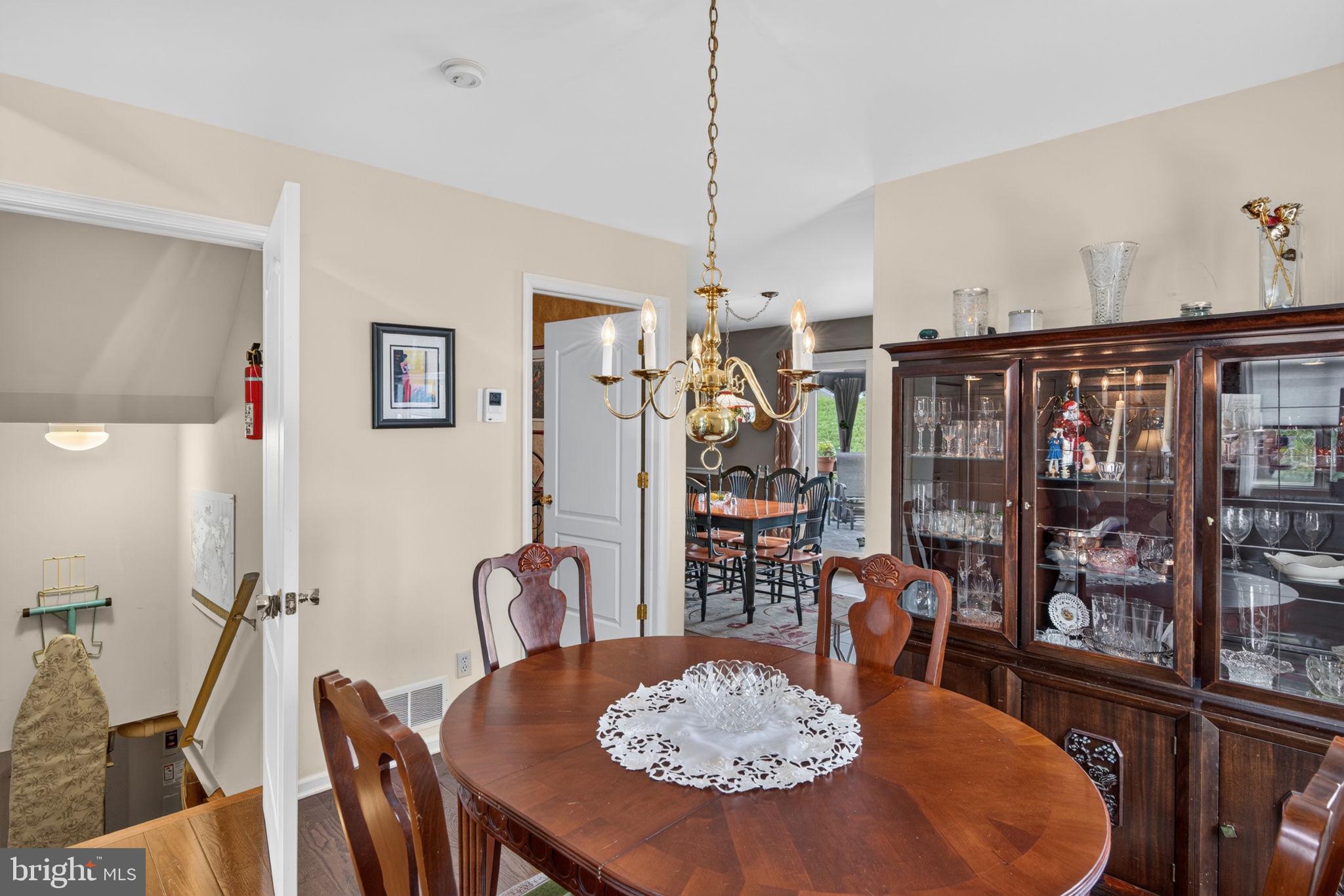 259 Ridings Circle Macungie, PA 18062 - Photo 11 of 51