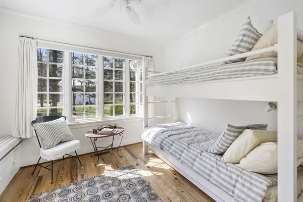 $4,895,000 | 6852 West East Road, Lakeside, MI 49128