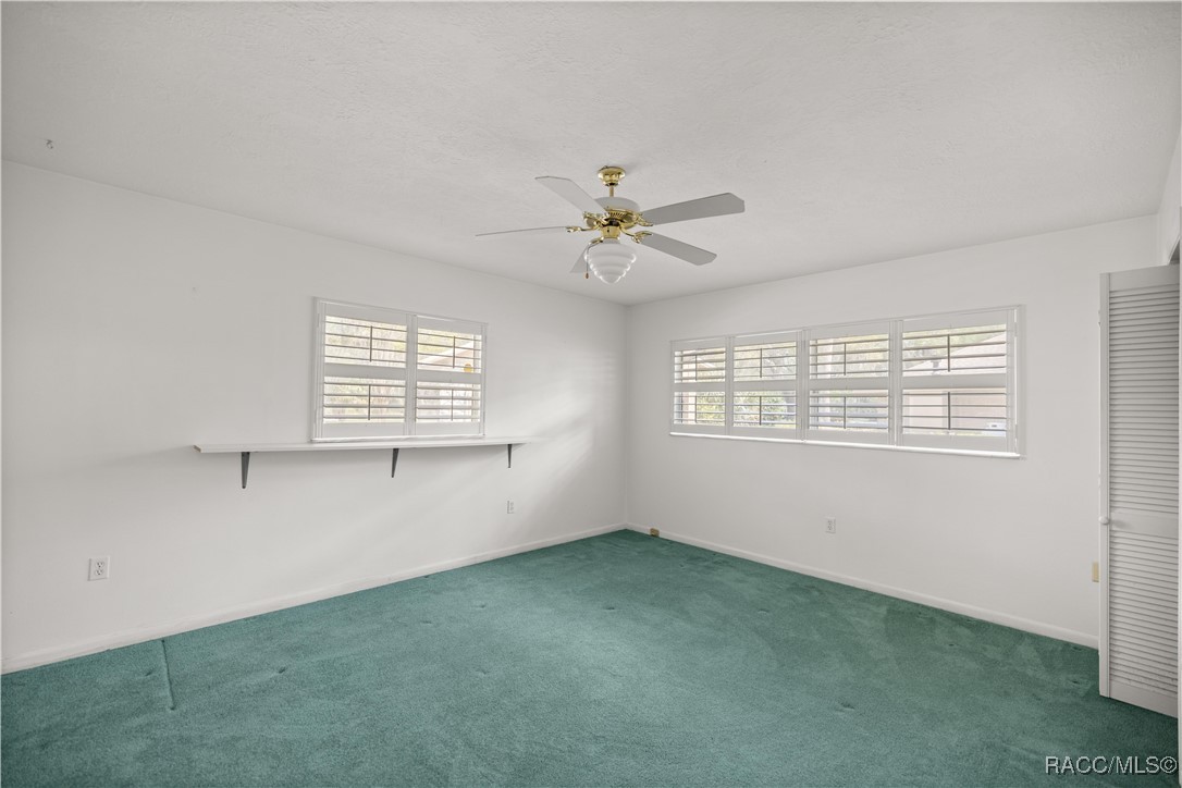4817 Riverside Drive Yankeetown, FL 34498 - Photo 46 of 64