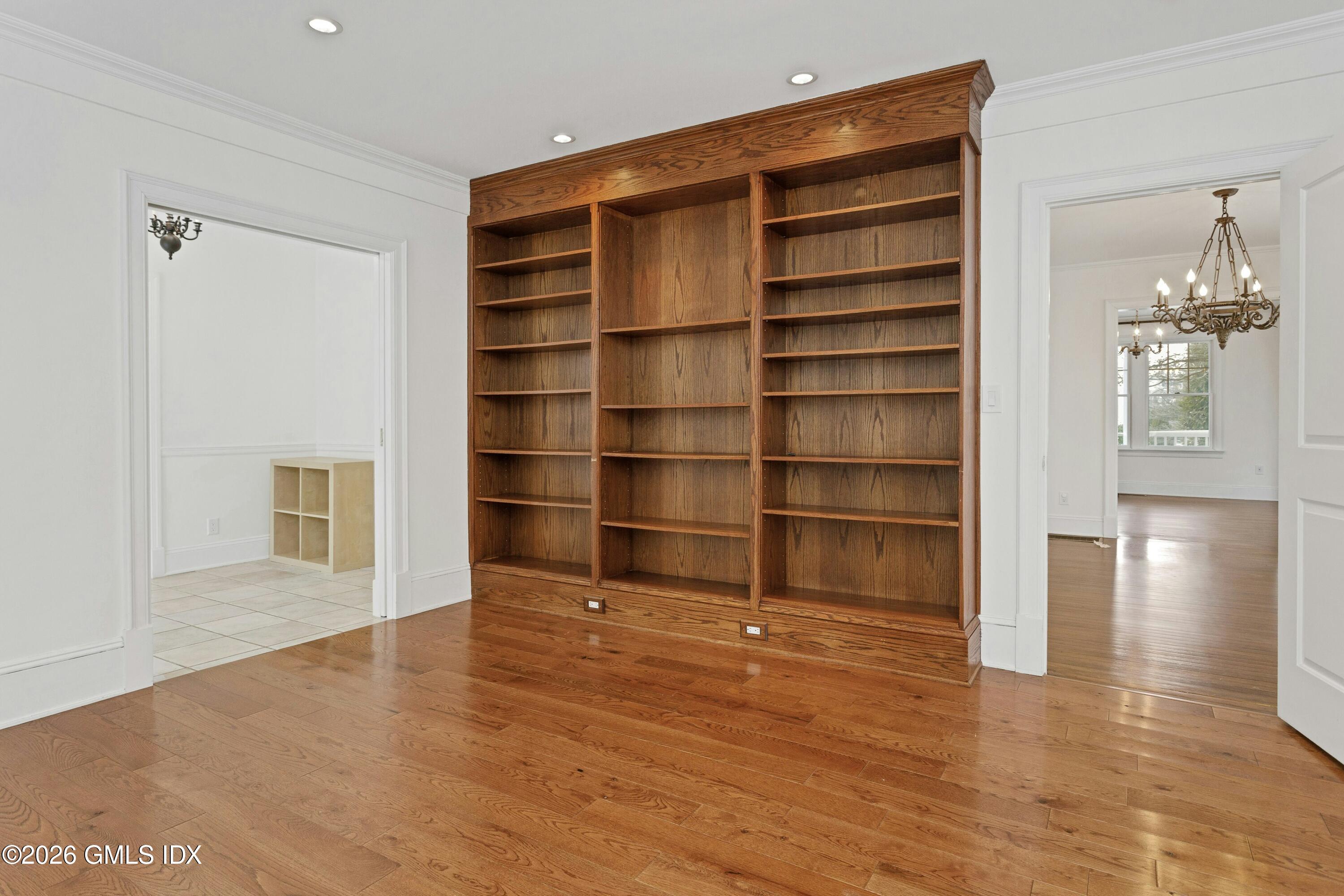 73 Mead Avenue Greenwich, CT 06830 - Photo 11 of 24 011-489588-_X0A6100_14474208