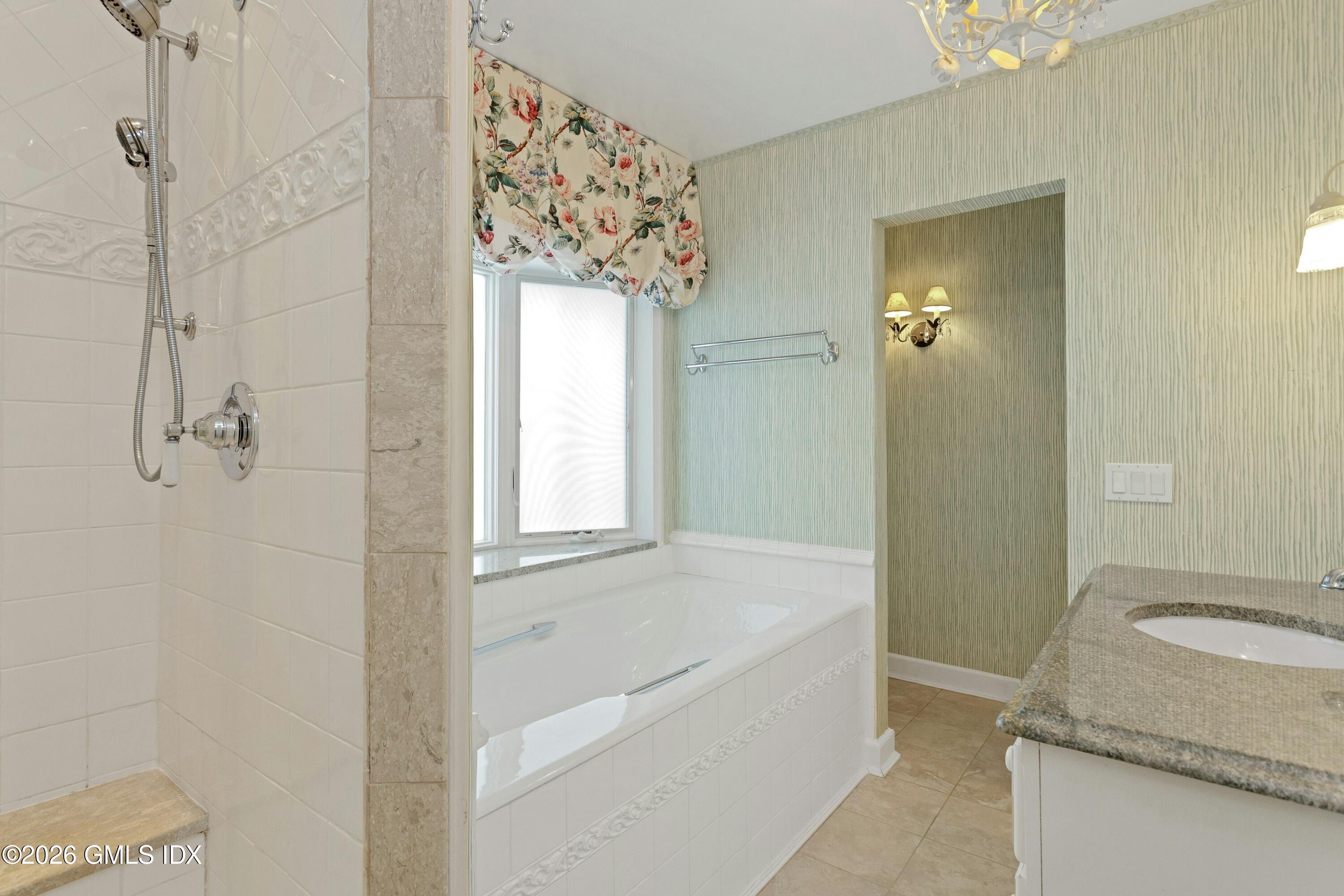 73 Mead Avenue Greenwich, CT 06830 - Photo 15 of 24 015-489588-_X0A6113_14474219