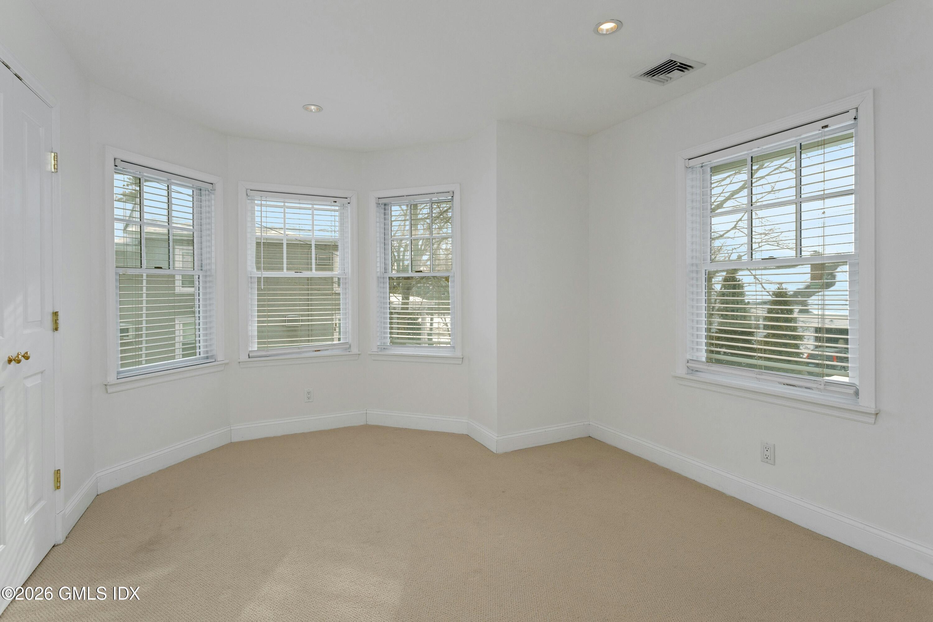 73 Mead Avenue Greenwich, CT 06830 - Photo 17 of 24 017-489588-_X0A6115_14474221