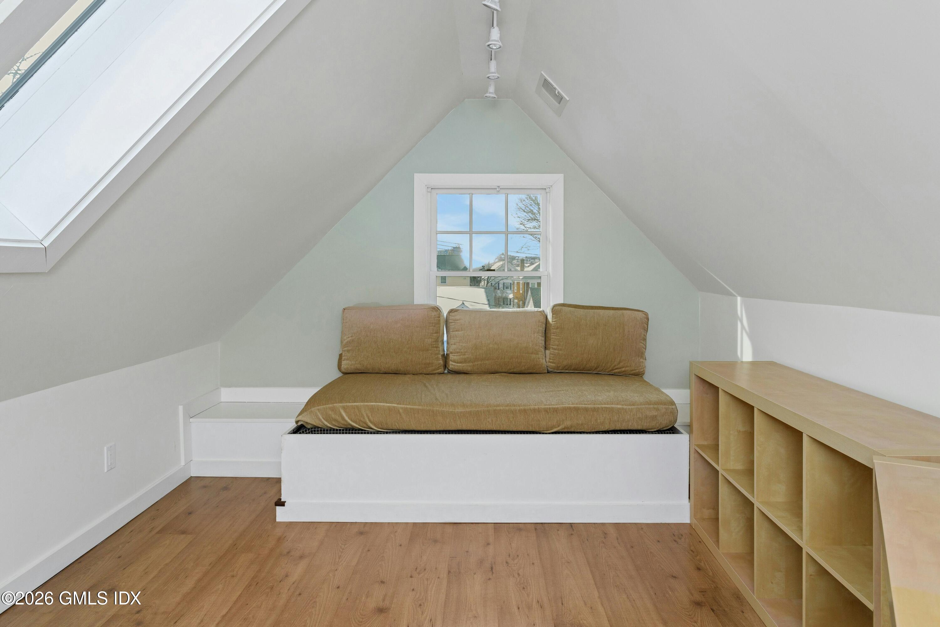 73 Mead Avenue Greenwich, CT 06830 - Photo 21 of 24 021-489588-_X0A6121_14474226