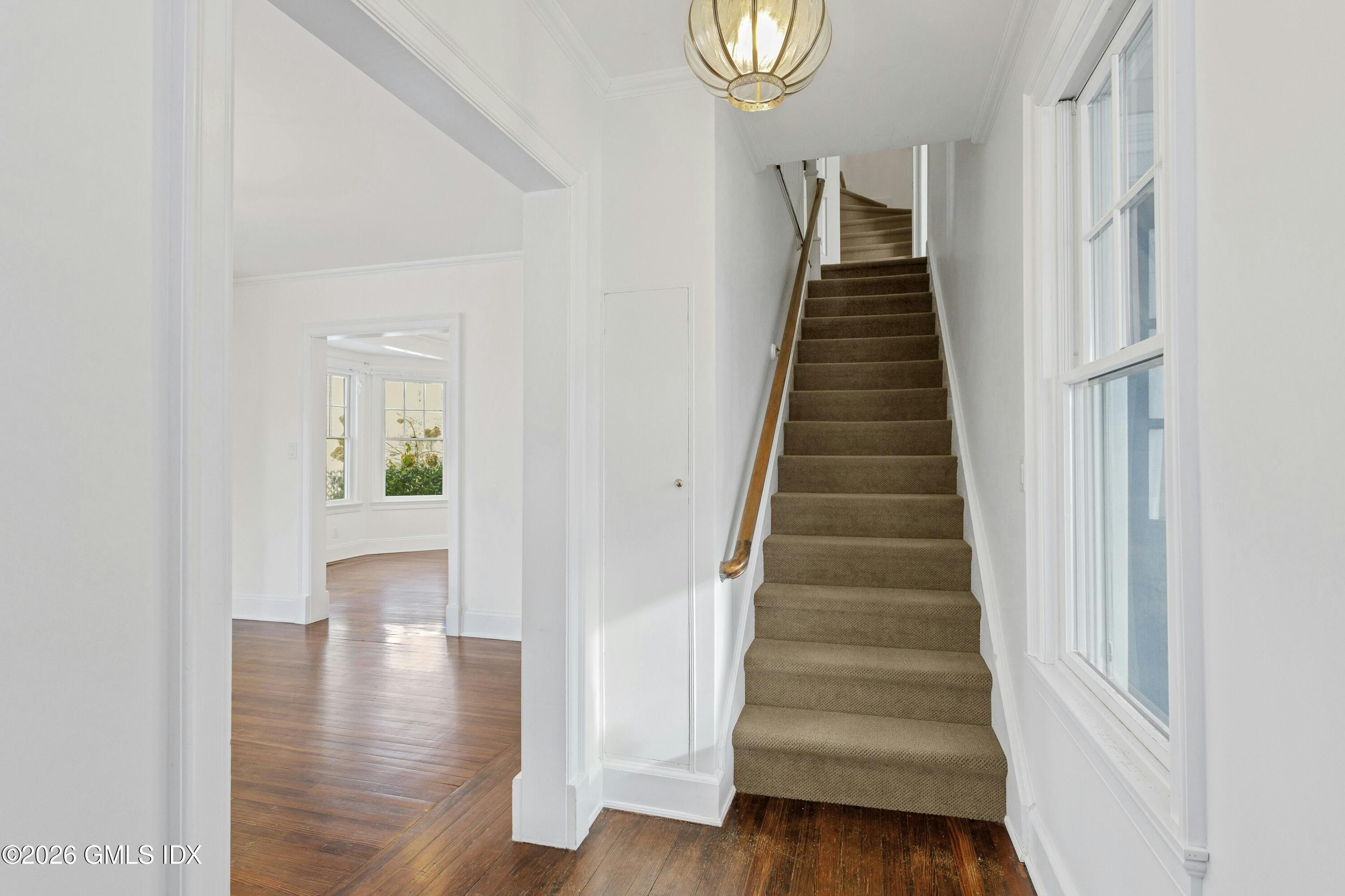 73 Mead Avenue Greenwich, CT 06830 - Photo 4 of 24 004-489588-_X0A6093_14474201