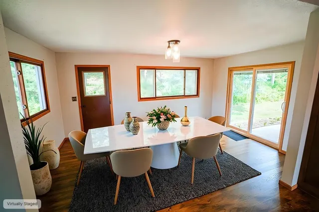 $499,000 | 10255 Jason Avenue, Sparta, WI 54656