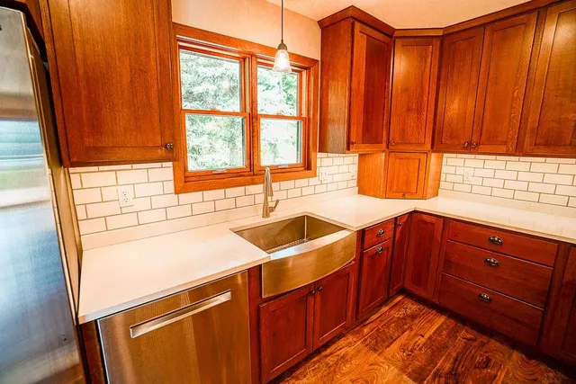 $499,000 | 10255 Jason Avenue, Sparta, WI 54656