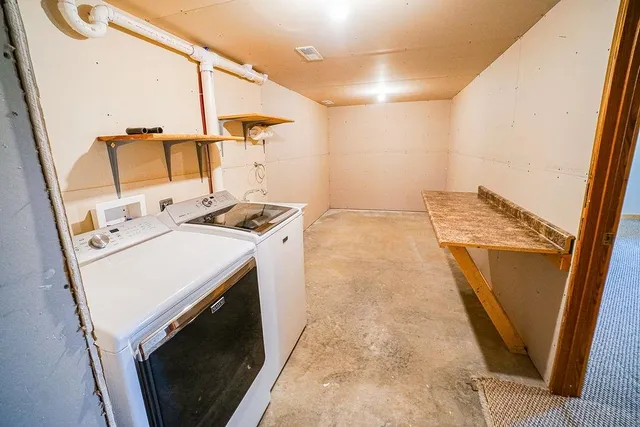 $499,000 | 10255 Jason Avenue, Sparta, WI 54656