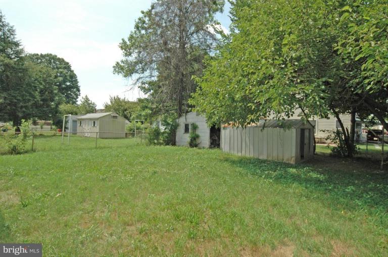 2018 Rittenhouse Street Hyattsville, MD 20782 - Photo 9 of 9 Back yard