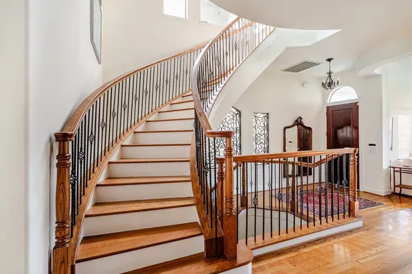 $7,000 | 6515 Minola Street, Houston, TX 77007