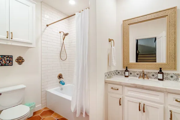 $7,000 | 6515 Minola Street, Houston, TX 77007