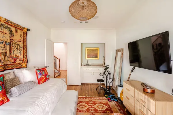 $7,000 | 6515 Minola Street, Houston, TX 77007