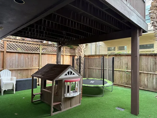 $7,000 | 6515 Minola Street, Houston, TX 77007