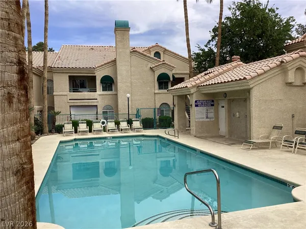 $1,550 | 2251 Wigwam Parkway, Unit 1522, Henderson, NV 89074