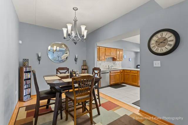 $259,900 | 6540 Pine Trail Lane, Unit 2, Tinley Park, IL 60477