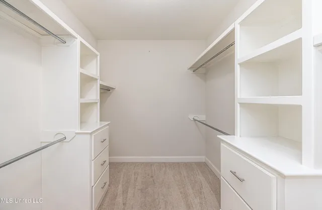 $319,900 | 430 Emerald Trail, Brandon, MS 39047