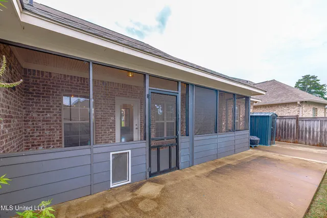 $319,900 | 430 Emerald Trail, Brandon, MS 39047